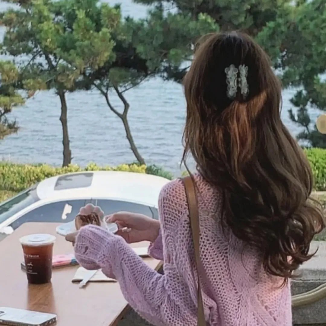 艳探莉莉